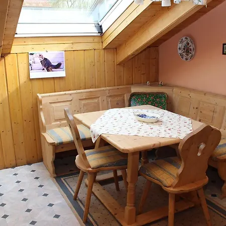 Haus Koblizek Apartment